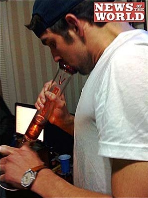 Michael Phelps Bong