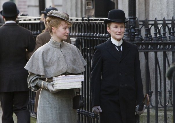 Janet McTeer and Glenn Close