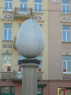 Uzupis egg