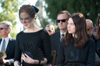 Nicole Kidman and Mia Wasikowska in Stoker