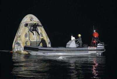 spacejacked astronauts return
