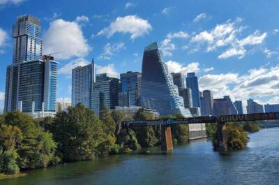 Democratic lawmakers return to Austin